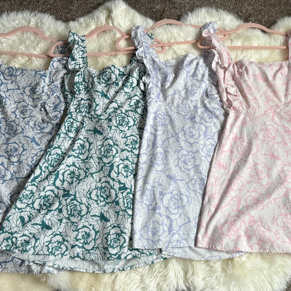 LightWeght Beach Printed Flower Backless Sexy Dress SIZE XS